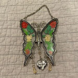 Butterfly Pressed Flower Suncatcher – “I Love You Aunt” Charm